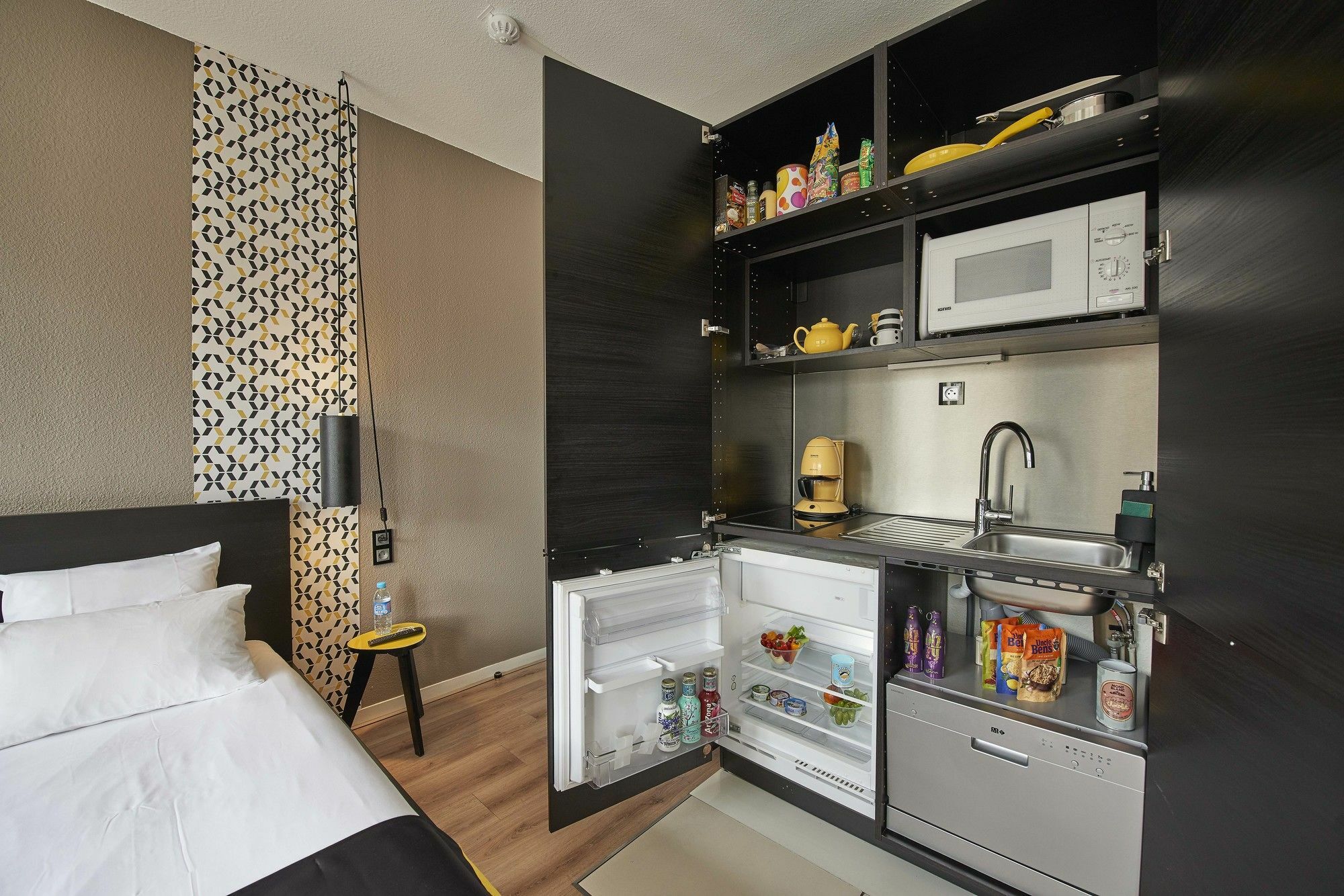L'Aparthotel Lhl Dijon Bagian luar foto